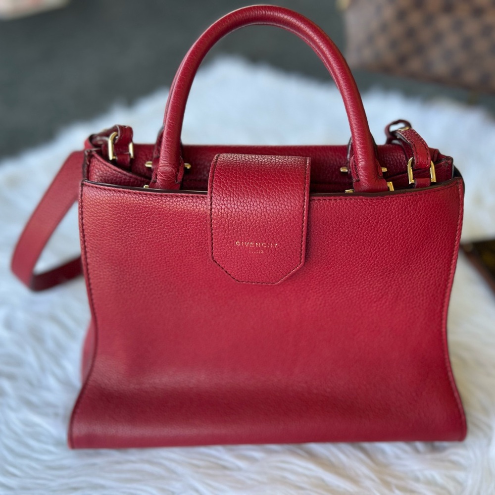 🔥🔥Givenchy Obsedia Leather 2 way bag 🔥🔥 - Picture 4 of 4